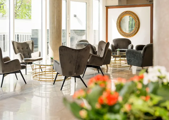 Schopenhauer Hof 4* Frankfurt am Main