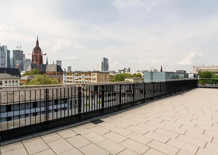 Hotel Schopenhauer Hof 4*