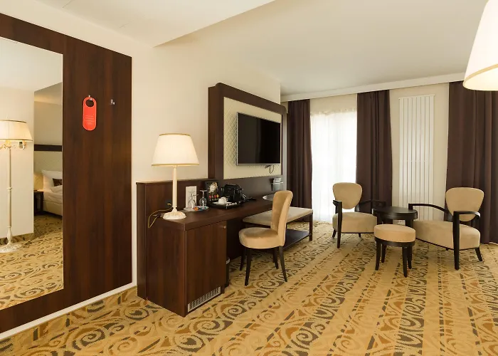 Schopenhauer Hof Hotel 4*